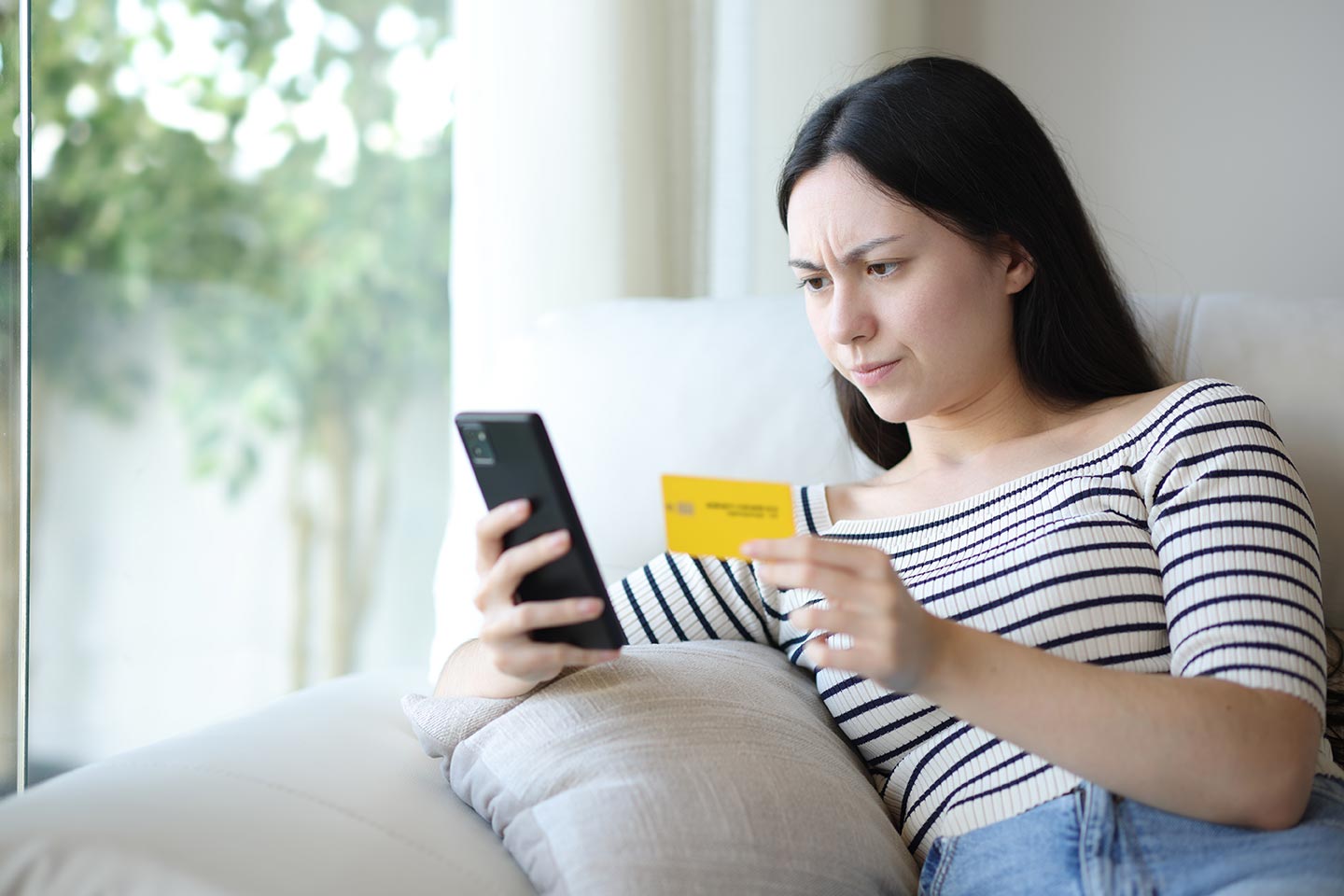 Detecting synthetic identity fraud attacks